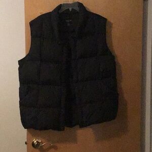 Lands’ End Men’s nylon and feather vest